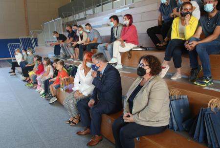 SPREJEM PRVOŠOLČKOV RAKEK 01 FOTO LJUBO VUKELIČ